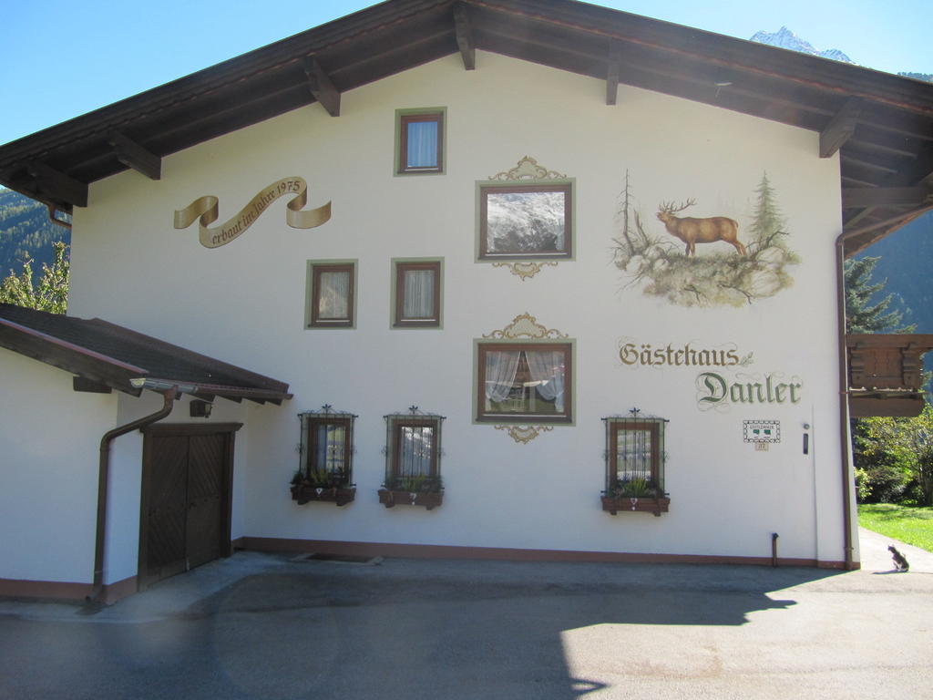 Gaestehaus Danler Нойштифт-им-Штубайталь Экстерьер фото